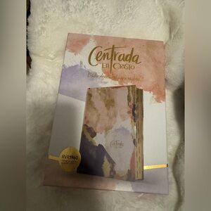 La RVR1960 Centrada en Cristo, edición matizada: Biblia devocional para mujeres